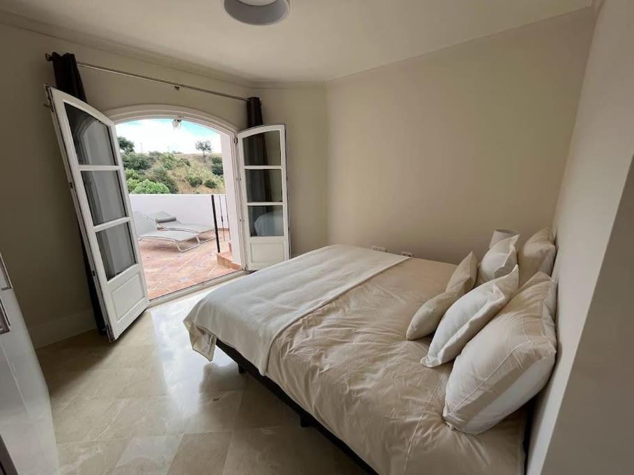 Casa Rosado La Heredia Monte Mayor Golf Wifi Marbella Estepona 베나하비스 외부 사진