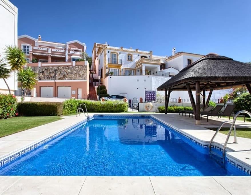 Casa Rosado La Heredia Monte Mayor Golf Wifi Marbella Estepona 베나하비스 외부 사진